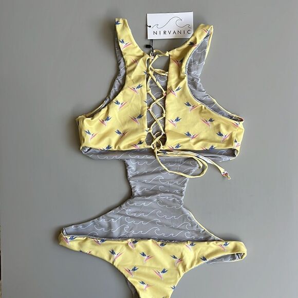 NWT Nirvanic BIRD OF PARADISE OQUI ONE PIECE Size L - Picture 4 of 8